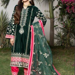 Brand New Velvet 3-Piece Suit – Formal & Festive Wear